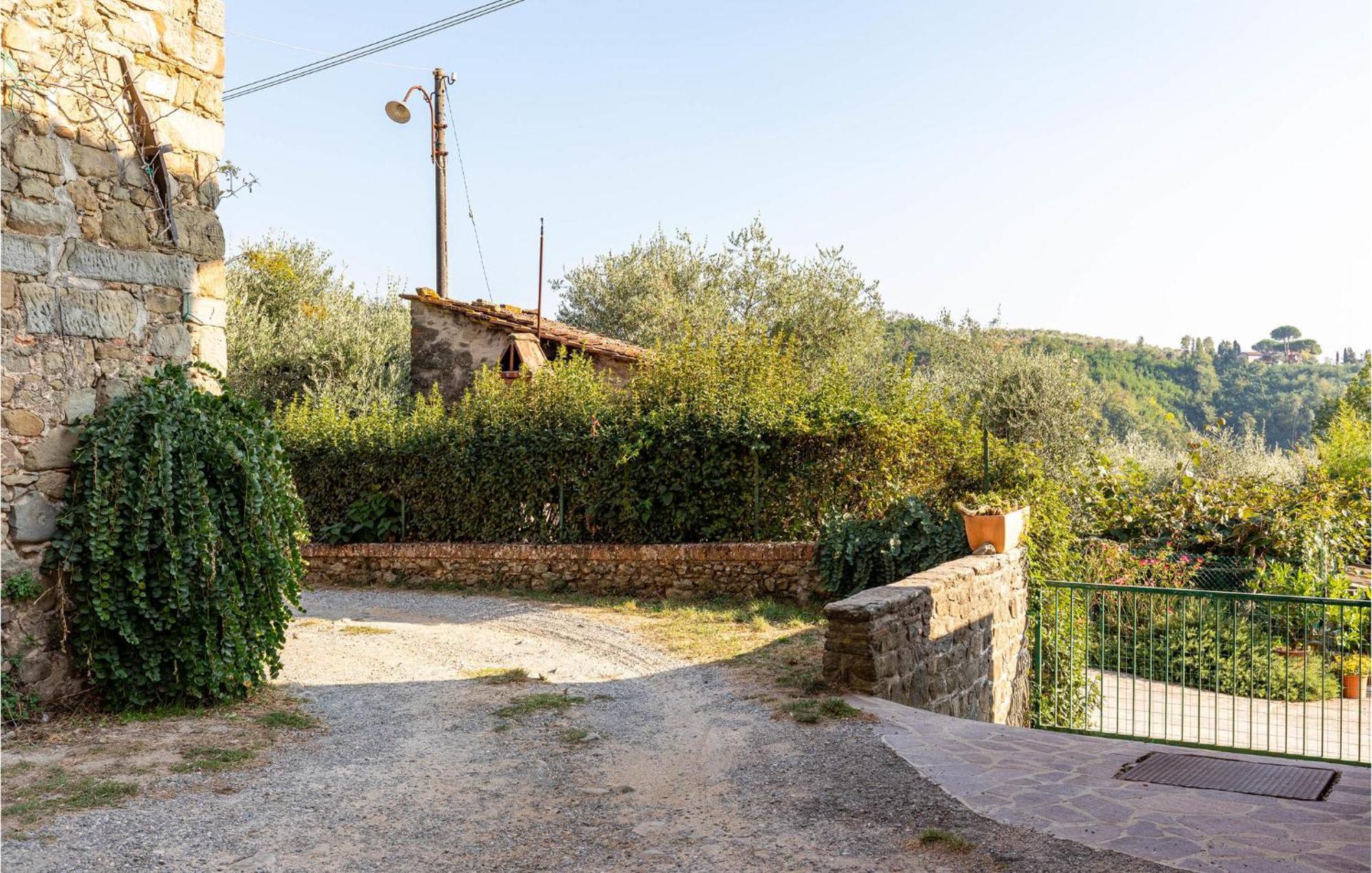 Awesome Home In Marliana With Kitchenette Eksteriør bilde
