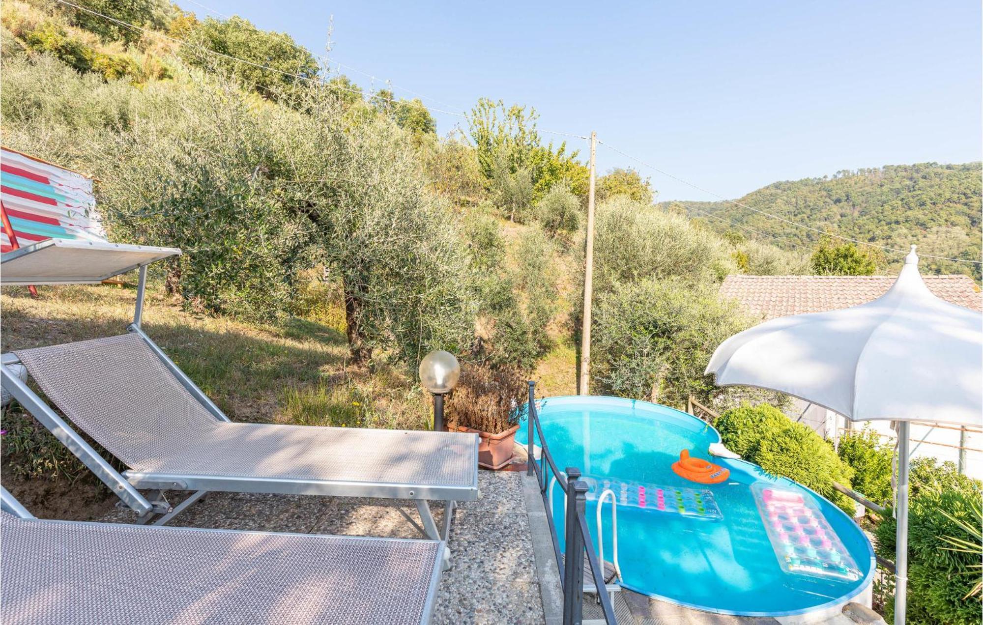 Awesome Home In Marliana With Kitchenette Eksteriør bilde