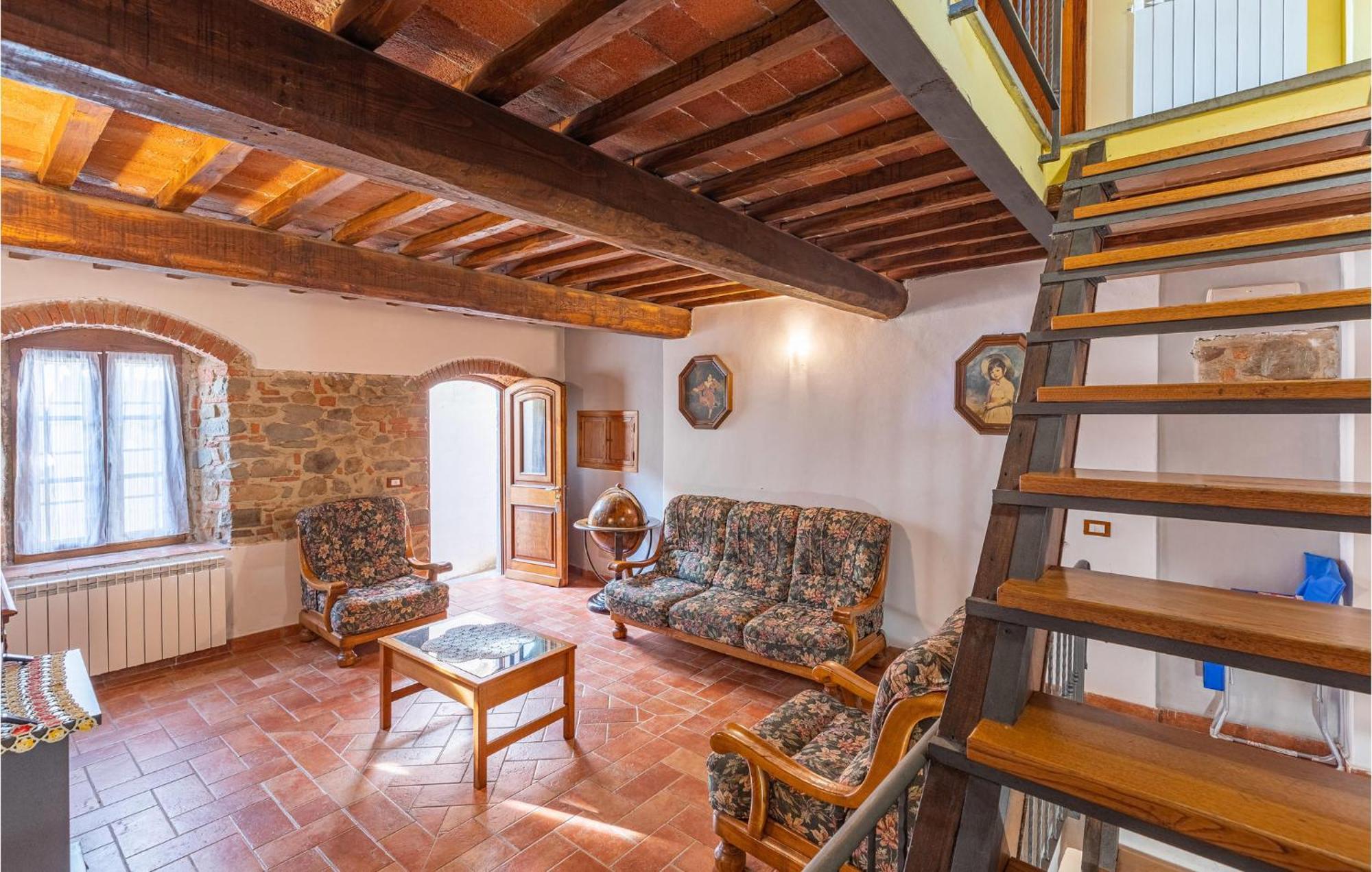 Awesome Home In Marliana With Kitchenette Eksteriør bilde